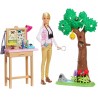 Barbie- Carriere Entomologa Bambola Bionda con Playset e 20 Accessori GDM49