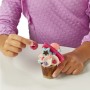 Play-Doh Kitchen Creations La Caffettiera Super Colorata con 20 Accessori e 8 vasetti di Pasta modellabile F5836