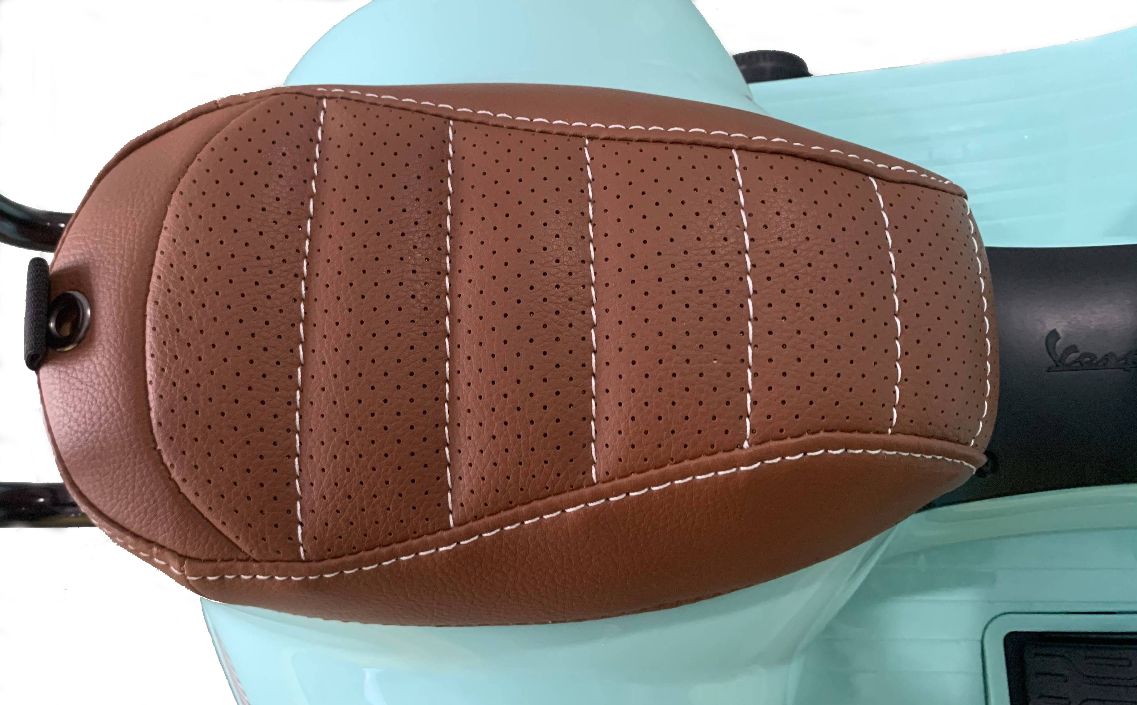 Piaggio Mini Vespa GTS Elettrica per Bambini con Sedile in Pelle Batteria 6Volt - Foto 20 di 56