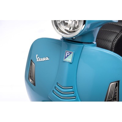 Piaggio Mini Vespa GTS Elettrica per Bambini con Sedile in Pelle Batteria 6Volt