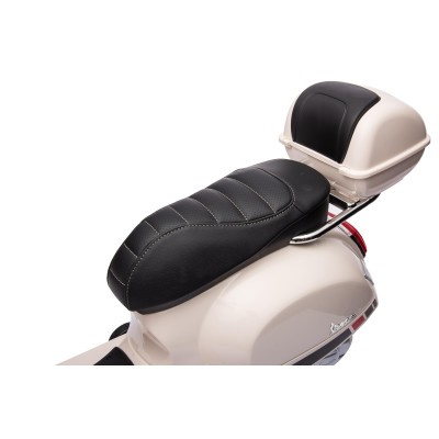 Moto Elettrica Scooter Per Bambini VESPA GTS SUPER 12V con Bauletto MP3 Luci a Led Sedile in Pelle Full Optional