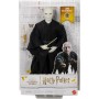 Mattel HTM15 Harry Potter Lord Voldemort articolata con abiti ispirati al film e accesorio bacchetta in legno di tasso