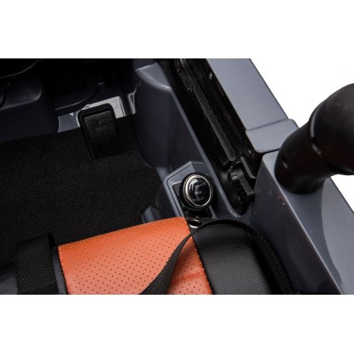 Auto Elettrica Macchina per Bambini Fuoristrada Off-Road con Sedile in Pelle e Telecomando 12V Full Optional