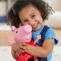 Hasbro F8873 Peppa Pig bambola di Peppa festa tra le pozzanghere con 55 suoni e reazioni