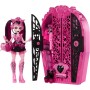 Mattel HXH84 Monster High Segreti da Brivido Draculaura Misteri Mostruosi con Guardaroba e accessori