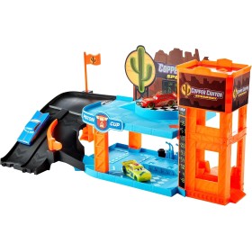Mattel HPX75 Cars Garage Fluo di Cooper Canyon a 2 piani con 3 auto luminose officina e ascensore Mattel HPX75 Cars Garage Fluo di Cooper Canyon a 2 piani con 3 auto luminose officina e ascensore