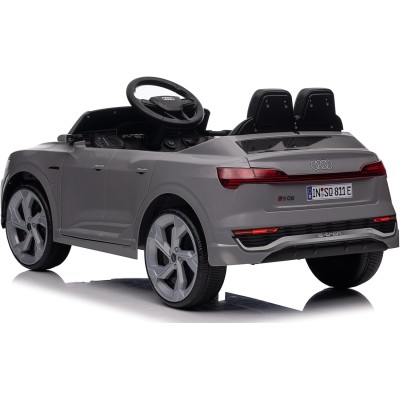 Auto Macchina Elettrica per Bambini 12V Audi SQ8 e-tron Sportback con Telecomando
