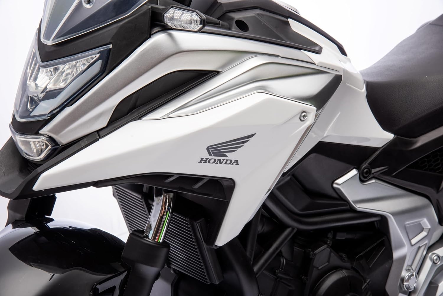 Moto Elettrica per Bambini Honda NC750X 12V Motocicletta con MP3 Accelleratore a - Foto 33 di 67