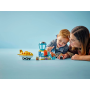 Lego Duplo 10443 La prima volta in aeroporto Gioco Educativo per la Motricità Fine con Aereo