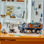 Lego City 60471 Grande camion artico con laboratorio con 5 minifigure Lupi artici e tanti accessori