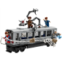 Lego Marvel 76321 Spider-Man contro Doc Ock: duello sul treno con 4 minifigure e accessori a tema