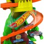 Mattel JBM73 Hot Wheels City - T-Rex Battaglia Infuocata playset stazione dei pompieri con dinosauro e pista
