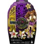 Mattel JBG80 Monster High I Misteri di Hauntlywood - Clawdeen Wolf con abiti guardaroba e 19 accessori