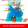 Mattel JFW44 ​Salve le Scimmie versione Jurassic World La Rinascita Gioco con torre oceanica e spinosauri
