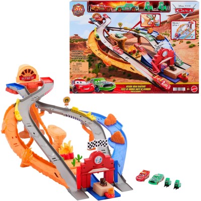 Mattel JFL57 CARS Sfreccia e Soccorri Circuito per Soccorso Stradale con McQueen Chicks Hicks e 2 veicoli di Pitty