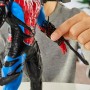 Hasbro G0728 Marvel Spider-Man Action Figure di Spider-Man VenomVersus Liquid Shifter con Accessori