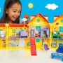 Hasbro G05085L0 Peppa Pig - La Grande casa di Peppa con 3 bambole 11 accessori e adesivi