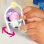 Hasbro G05085L0 Peppa Pig - La Grande casa di Peppa con 3 bambole 11 accessori e adesivi