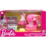 Grandi Giochi BAR60000 Barbie Macchina Da Cucire con Pedale Cesto Porta Cucito e Manichino per Realizzare Abiti e Nuovi Look