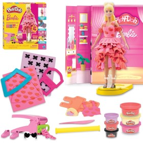 Hasbro G1356 Play-Doh Sfilata di Moda Designer di Barbie con Barbie snodata per creare acconciature e vestiti