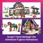 LEGO Friends 42688 Scuderia e Accademia di Equitazione con 3 Mini Bamboline 2 Cavalli e Accessori per la Toelettatura
