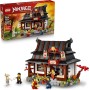 LEGO NINJAGO 71858 La Bottega delle Quattro Armi 15° Anniversario Casa Ninja con Minifigure e Carte Collezionabili