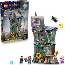 LEGO Harry Potter 76467 La Casa di Luna Lovegood con Mattoncino Luminoso e 5 Minifigure