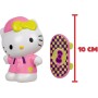 Giochi Preziosi HKTH9100 Hello Kitty 10cm Serie Premier Effetto Metal Dettagliato Occhi Luccicanti con Skateboard