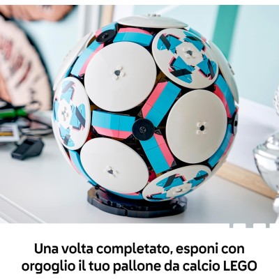 LEGO Editions 43019 Pallone da Calcio Kit di Modellismo 3D con Mini-Stadio Interattivo