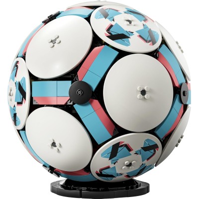 LEGO Editions 43019 Pallone da Calcio Kit di Modellismo 3D con Mini-Stadio Interattivo