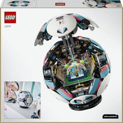 LEGO Editions 43019 Pallone da Calcio Kit di Modellismo 3D con Mini-Stadio Interattivo