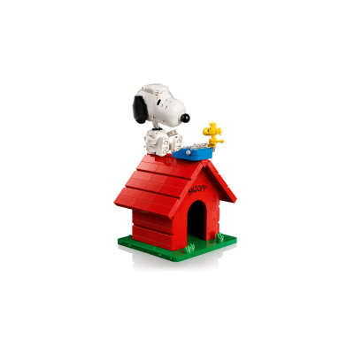 Lego Ideas 21368 Peanuts: la cuccia di Snoopy