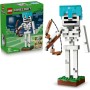 Lego Minecraft 21594 Scheletro con Elmo di Diamante Arco e Frecce e Base in Erba