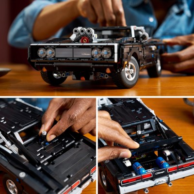 LEGO Technic 42231 Auto Dodge Charger R/T Fast and Furious da Collezione con Motore V8 e Sospensioni