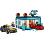 Lego City 60497 Autolavaggio drive-in con 2 Modellini di Auto Funzione di Lavaggio e 4 Minifigure con Accessori