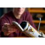 Lego Icons 11382 Telescopio spaziale Hubble con Pannelli Solari Quadro Comandi e Minifigure di Astronauta