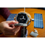 Lego Icons 11382 Telescopio spaziale Hubble con Pannelli Solari Quadro Comandi e Minifigure di Astronauta