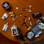 Lego Icons 11382 Telescopio spaziale Hubble con Pannelli Solari Quadro Comandi e Minifigure di Astronauta