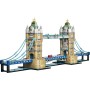 LEGO Architecture 21067 Tower Bridge Miniatura Monumento 3D con Ponte Levatoio Base con Tamigi e Autobus di Londra