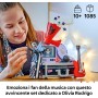 LEGO Editions 43030 La Valigetta Segreta di Olivia Rodrigo Valigia con Microfono Disco Megafono TV e Minifigure