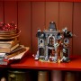 LEGO Icons 11383 Maniero della Sindaca Casa Stregata 3D con Interni in Stile Gotico e 3 Minifigure Fosforescenti